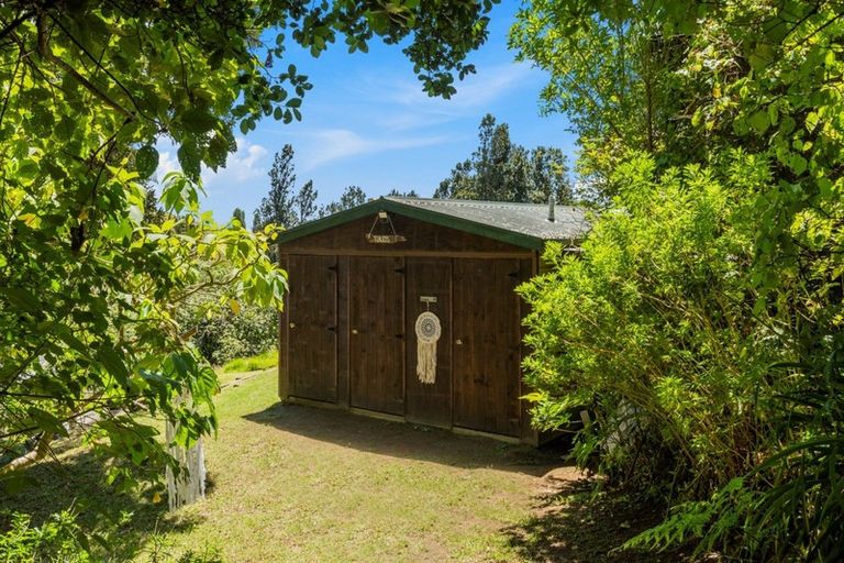Photo of property in 636 Kaitemako Road, Welcome Bay, Tauranga, 3175