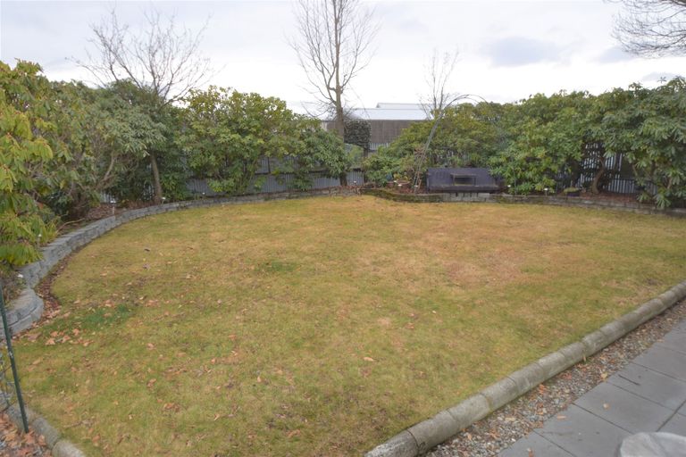 Photo of property in 1 Glencairn Road, Twizel, 7901