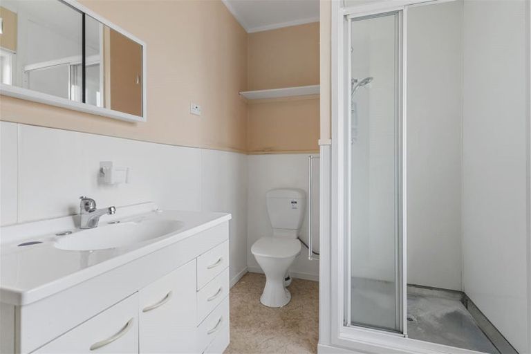 Photo of property in 47 Withers Road, Glen Eden, Auckland, 0602