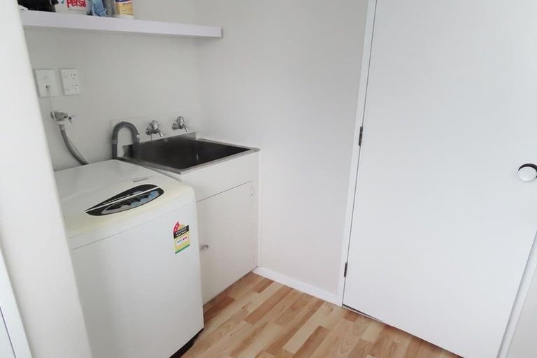 Photo of property in 5/103 Rongotai Road, Kilbirnie, Wellington, 6022