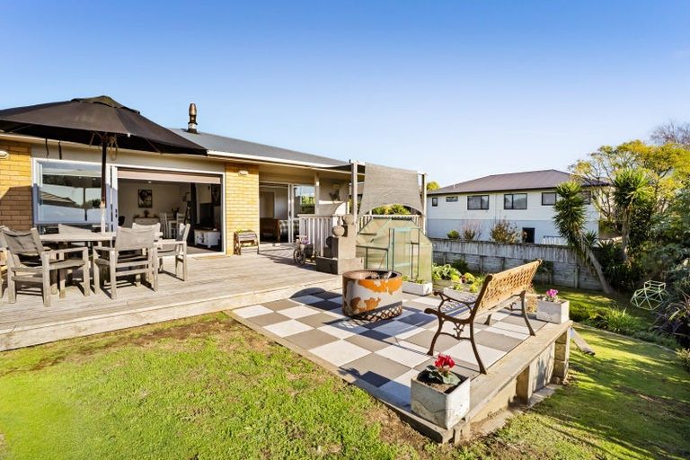 Photo of property in 8b Joshua Place, Bell Block, New Plymouth, 4312