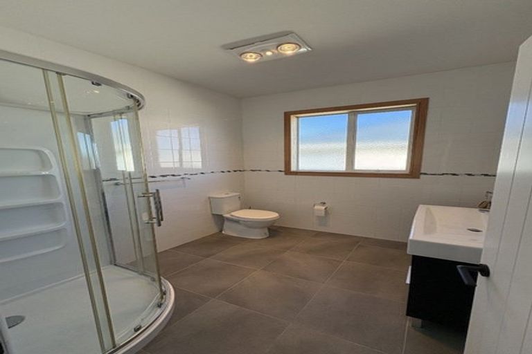 Photo of property in 11 Dyson Street, Strathern, Invercargill, 9812