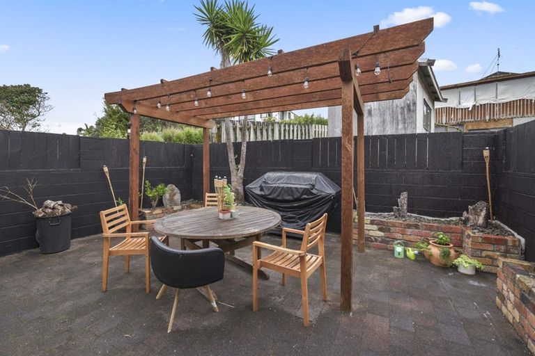 Photo of property in 12 Little Barrier Avenue, Manly, Whangaparaoa, 0930