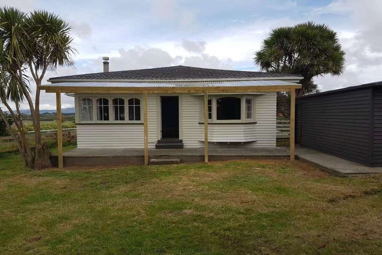 Photo of property in 47 Karioitahi Road, Waiuku, 2683