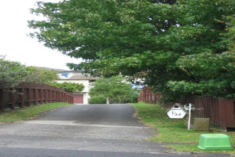 Photo of property in 2/34 Opal Avenue, Pakuranga, Auckland, 2010
