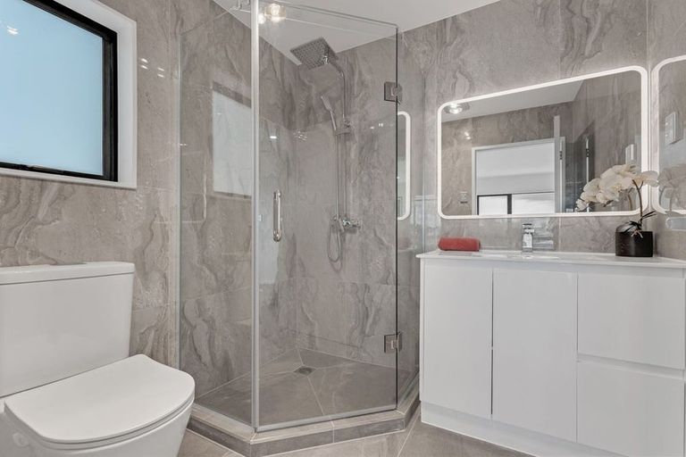 Photo of property in 14c York Road, Papatoetoe, Auckland, 2104