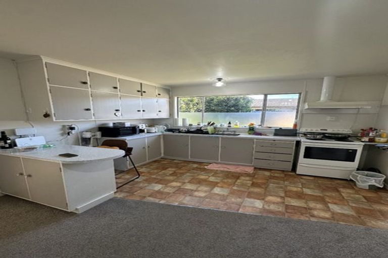 Photo of property in 1/3 Crichton Place, Taradale, Napier, 4112