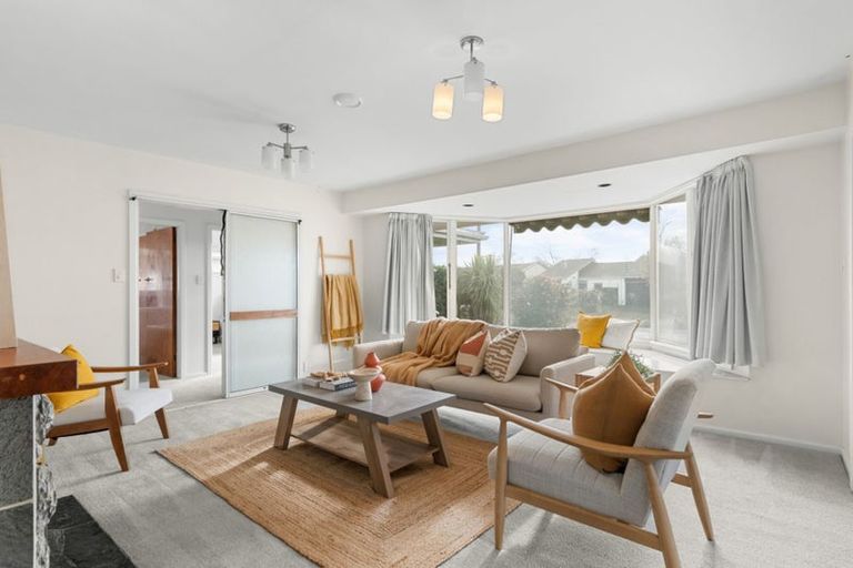 Photo of property in 42 Grahams Road, Ilam, Christchurch, 8041