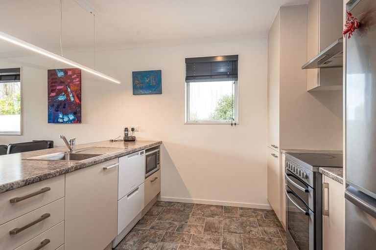 Photo of property in 68 Walters Road, Marshland, Christchurch, 8051