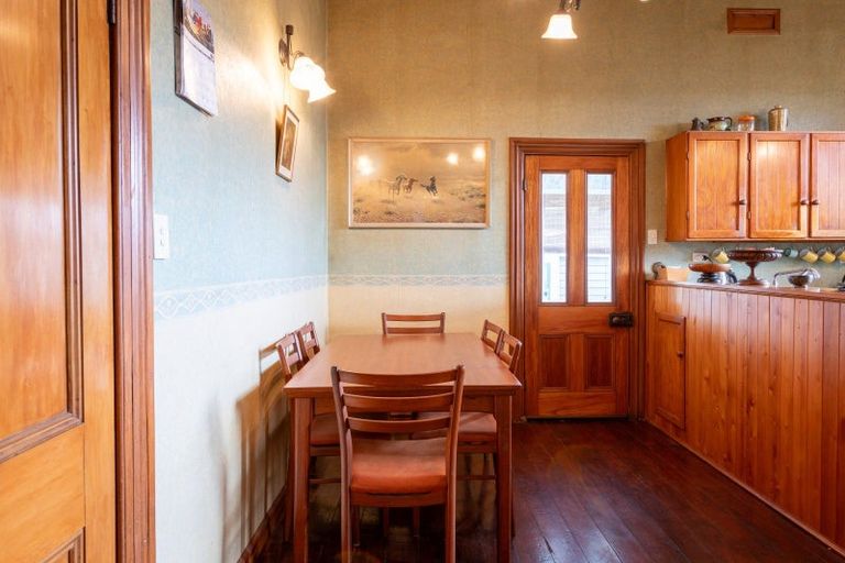 Photo of property in 36 Swinburn Street, Dannevirke, 4930