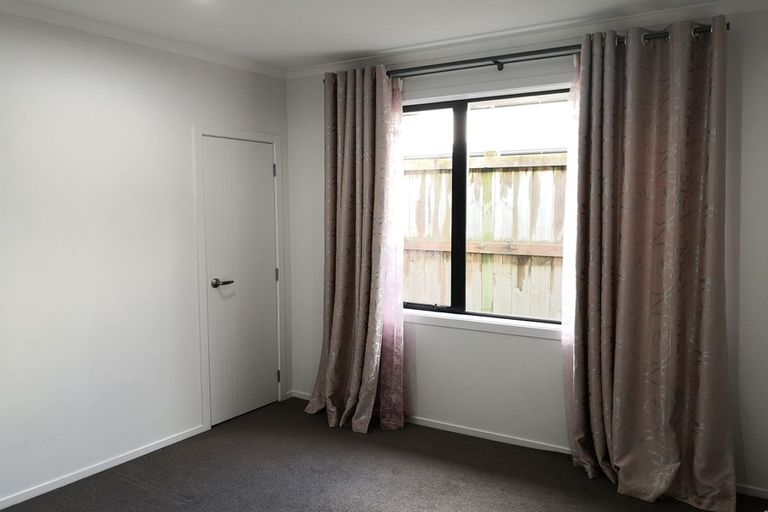 Photo of property in 32 Sirius Crescent, Rototuna North, Hamilton, 3210