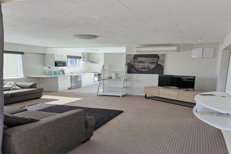 Photo of property in 59b Hobson Street, New Plymouth, 4312