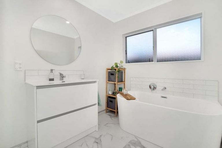 Photo of property in 3 Laburnum Glen, Mount Maunganui, 3116
