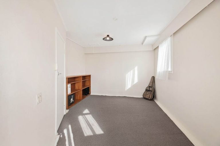 Photo of property in 47 Ridge Road, Howick, Auckland, 2014