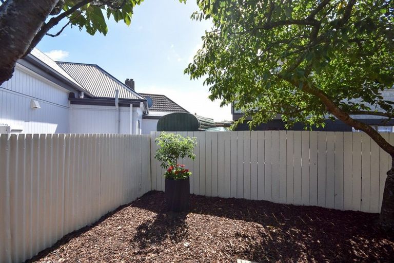 Photo of property in 72c Queens Drive, Saint Kilda, Dunedin, 9012