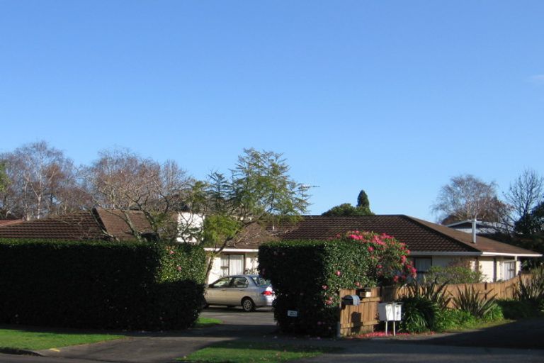 Photo of property in 43 Long Melford Road, Awapuni, Palmerston North, 4412