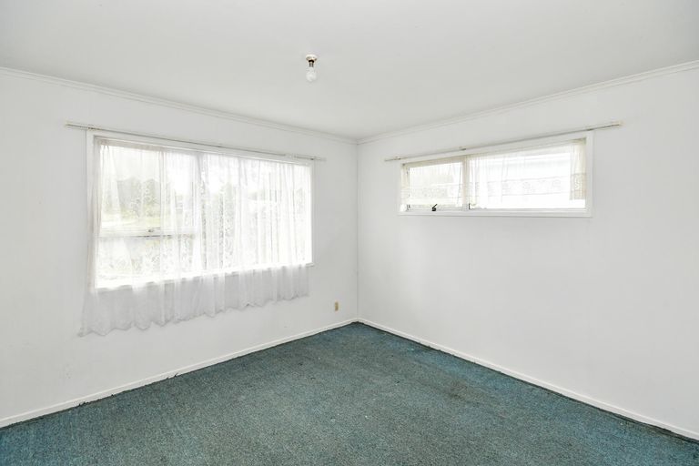Photo of property in 17 Fairdale Avenue, Red Hill, Papakura, 2110