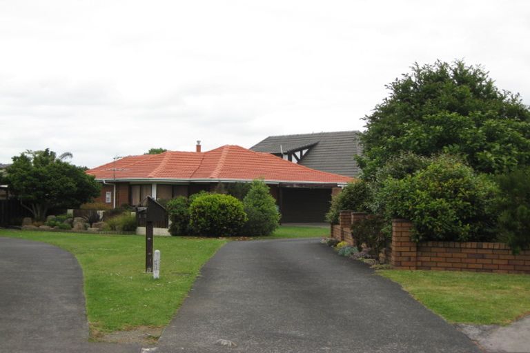 Photo of property in 19 Brockton Avenue, Conifer Grove, Takanini, 2112