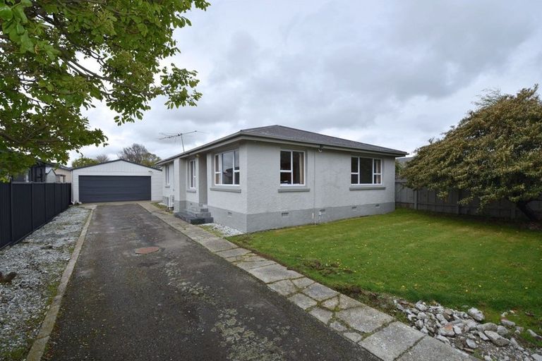 Photo of property in 35 Clifton Street, Windsor, Invercargill, 9810