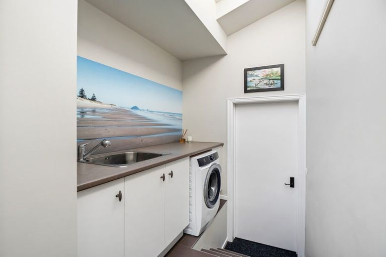 Photo of property in 162 Oceanbeach Road, Mount Maunganui, 3116