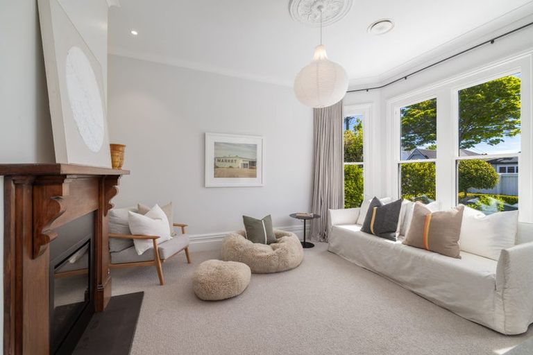 Photo of property in 54 Hawkesbury Avenue, St Albans, Christchurch, 8014