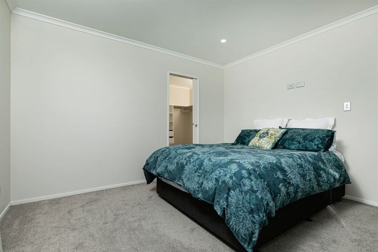 Photo of property in 9a Kingdale Road, Henderson, Auckland, 0610