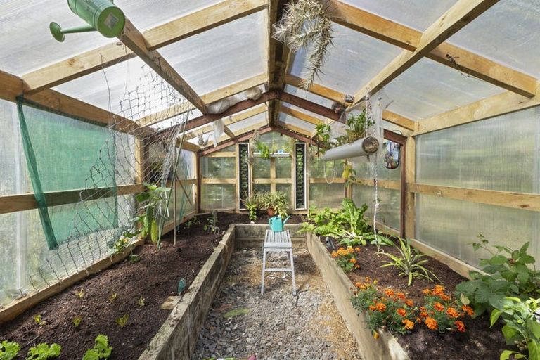 Photo of property in Olsen Street, Egmont Village, Inglewood, 4386