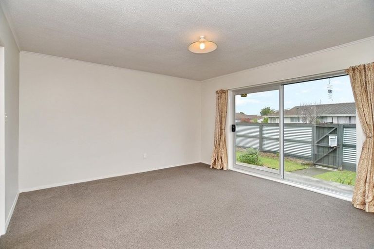 Photo of property in 28a Korora Street, Bromley, Christchurch, 8062
