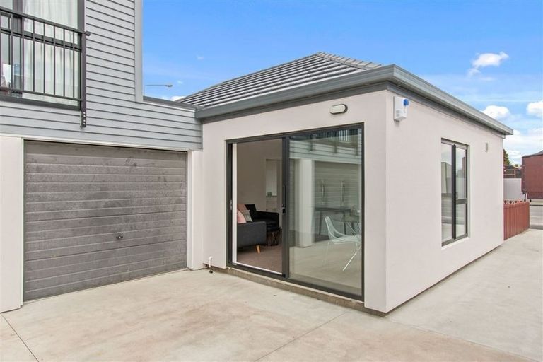Photo of property in 1/306 Stanmore Road, Richmond, Christchurch, 8013
