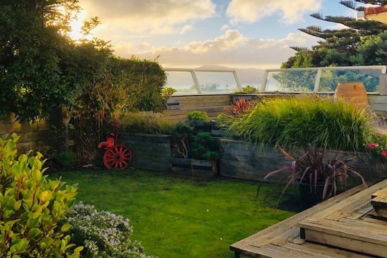 Photo of property in 217 Rosetta Road, Raumati South, Paraparaumu, 5032