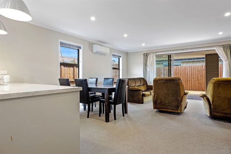 Photo of property in 6 Meyer Crescent, Halswell, Christchurch, 8025