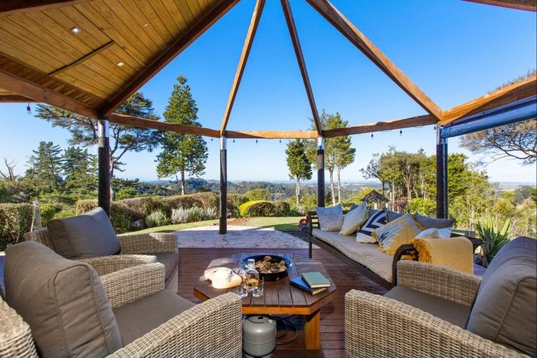 Photo of property in 445 Krippner Road, Puhoi, Silverdale, 0994