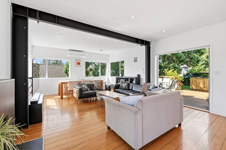 Photo of property in 20 Bracken Avenue, Takapuna, Auckland, 0622
