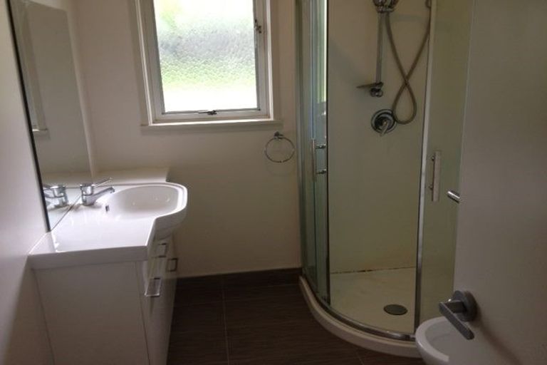 Photo of property in 23 Mawney Road, Henderson, Auckland, 0610