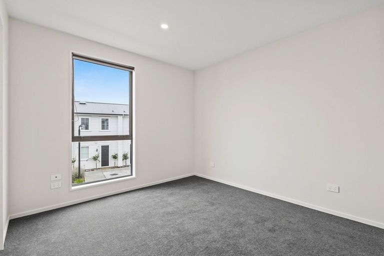 Photo of property in 43 Bampton Street, Burwood, Christchurch, 8061