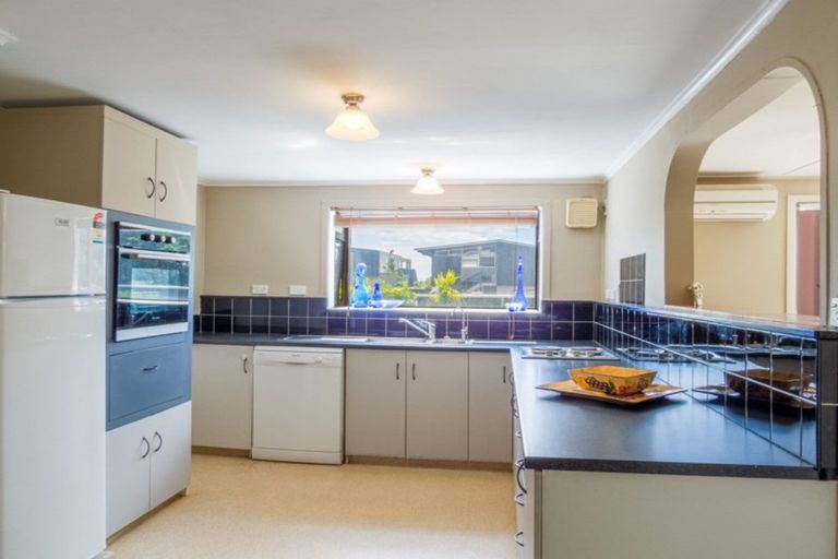 Photo of property in 90 Pohutukawa Avenue, Ohope, 3121