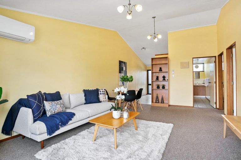 Photo of property in 8/98 Burns Street, Leamington, Cambridge, 3432