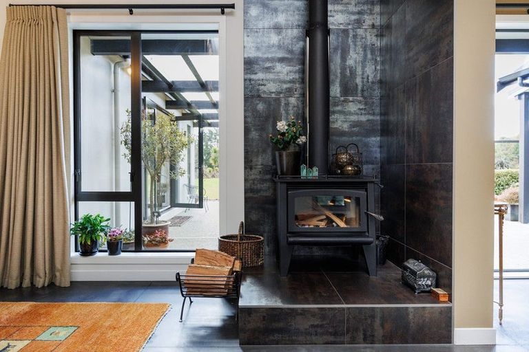 Photo of property in 155b Halcombe Road, Feilding, 4775