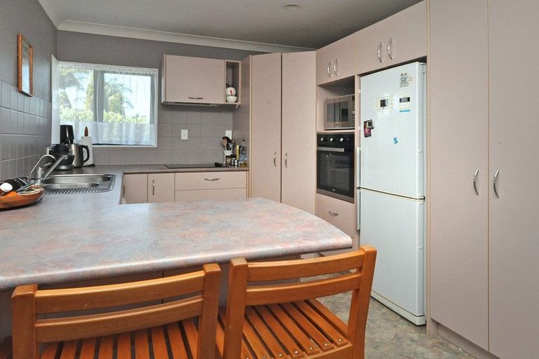 Photo of property in 34 Constable Road, Waiuku, 2123