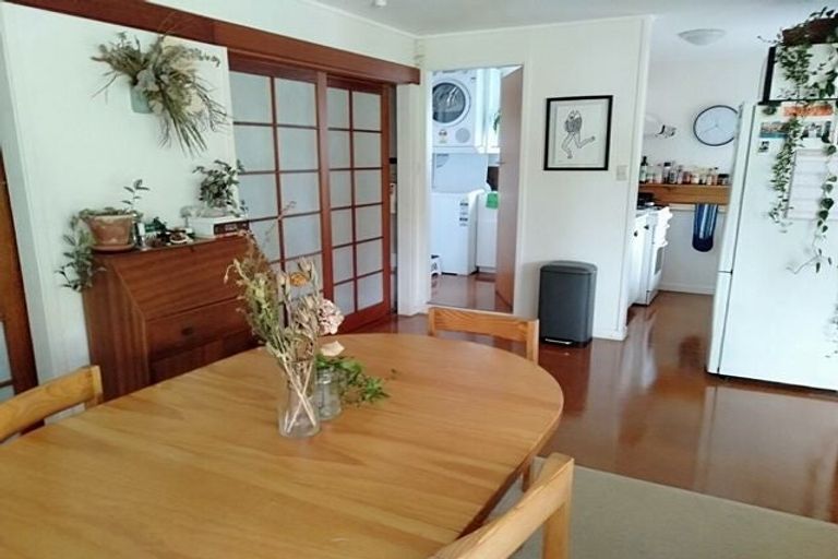 Photo of property in 34 Townsend Road, Miramar, Wellington, 6022