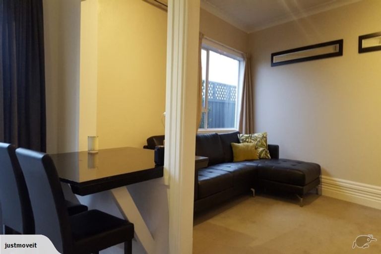 Photo of property in 2 Moffett Street, Islington, Christchurch, 8042