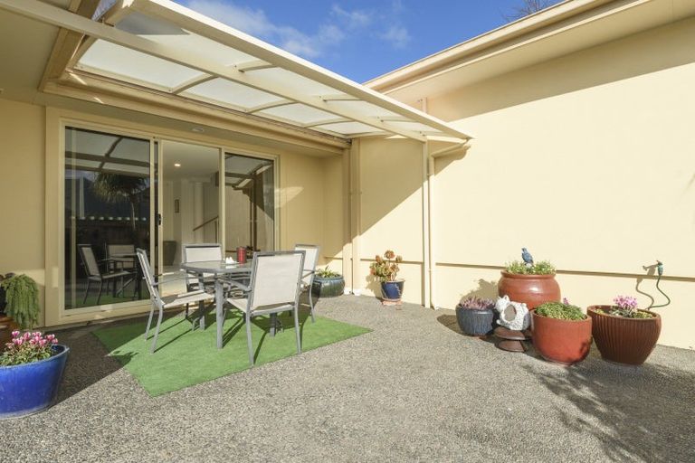 Photo of property in 65 Athfield Drive, Bethlehem, Tauranga, 3110