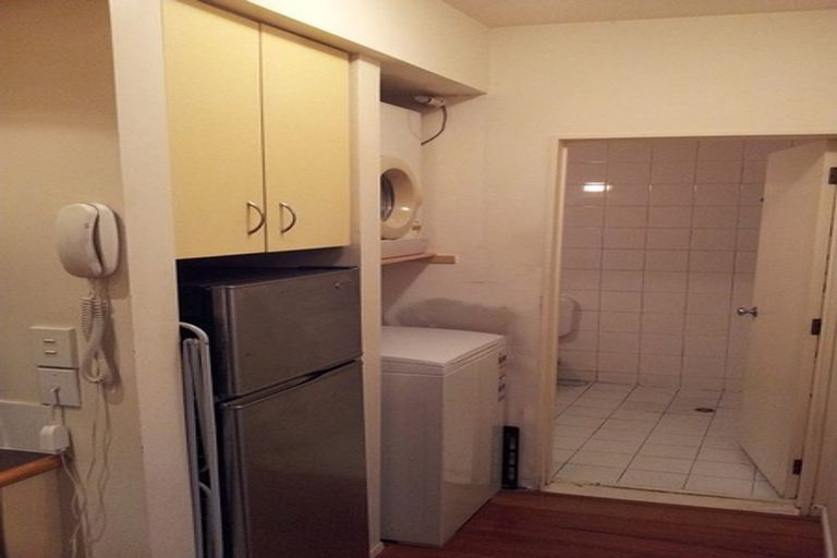 Photo of property in Hopper Street Apartments, 4/20 Hopper Street, Mount Cook, Wellington, 6011