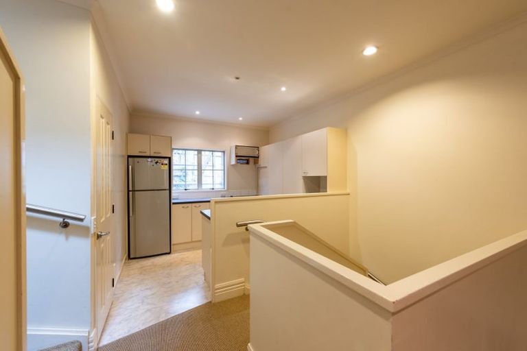 Photo of property in 9/5 Malcolm Lane, Thorndon, Wellington, 6011