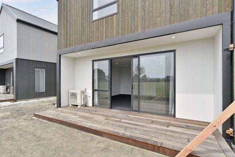 Photo of property in 1b Malaga Crescent, Harewood, Christchurch, 8051