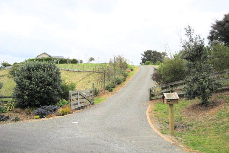 Photo of property in 22 Merlin Court, Otaihanga, Paraparaumu, 5036