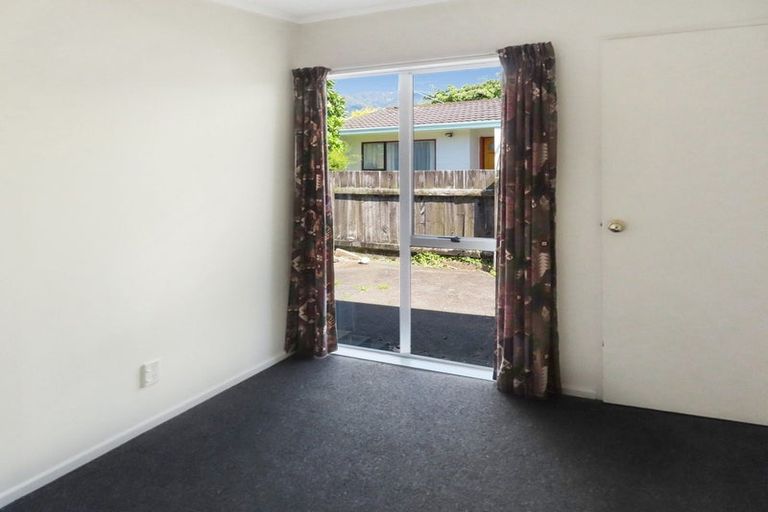 Photo of property in 5 Memphis Grove, Totara Park, Upper Hutt, 5018