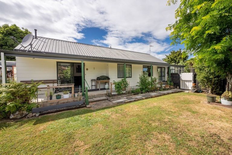 Photo of property in 46a Te Manuao Road, Otaki, 5512