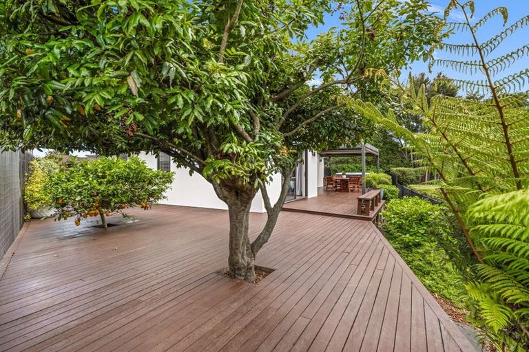 Photo of property in 22 Winslow Court, Huntington, Hamilton, 3210