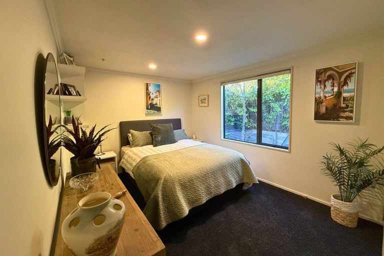 Photo of property in 67 Kings Drive, Wanaka, 9305